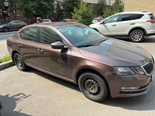 2017 Skoda Octavia III (A7) Рестайлинг, коричневый, 1300000 рублей, вид 2