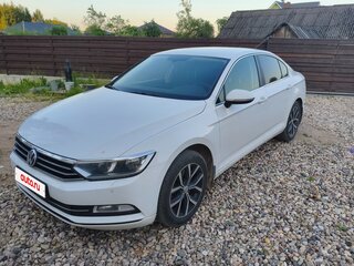 2017 Volkswagen Passat B8, белый, 1540000 рублей, вид 1
