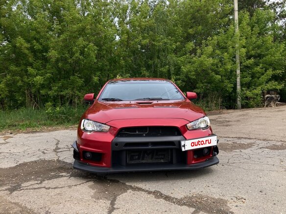 2011 Mitsubishi Lancer Evolution X, красный, 2800000 рублей - вид 4