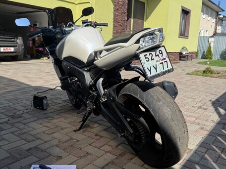 2008 Yamaha FZ1, белый, 440000 рублей, вид 2