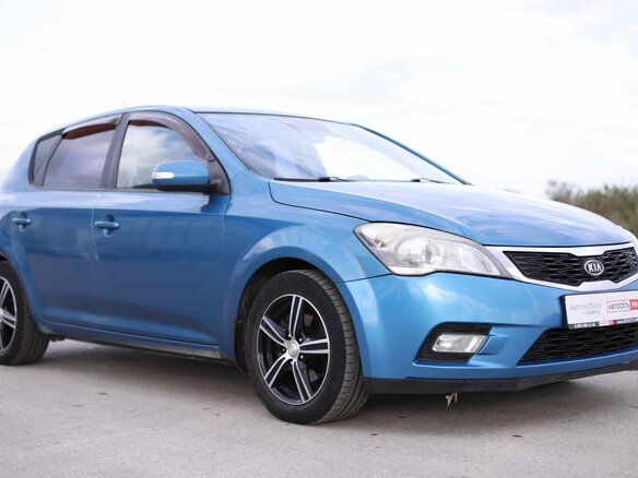 2011 Kia Ceed I Рестайлинг, синий, 570000 рублей - вид 2