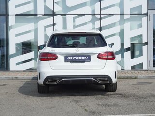 2018 Mercedes-Benz C-Класс 200 IV (W205) Рестайлинг, белый, 1800000 рублей, вид 4