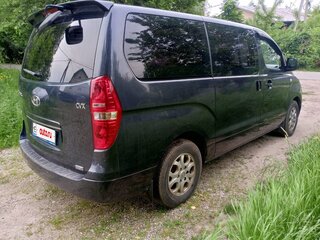 2014 Hyundai Grand Starex I, синий, 2000000 рублей, вид 2