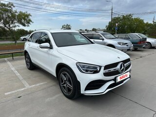 2020 Mercedes-Benz GLC 300 d I (X253) Рестайлинг, белый, 5000000 рублей, вид 4