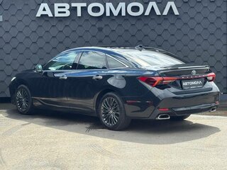2022 Toyota Avalon V, чёрный, 2950000 рублей, вид 5