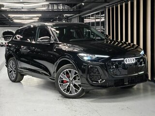 2026 Audi Q5 L III (GU), чёрный, 5950000 рублей, вид 1