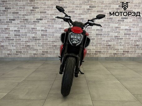 2023 Ducati Diavel V4, красный, 2270000 рублей, вид 5