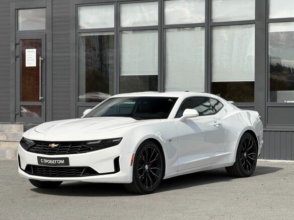 2019 Chevrolet Camaro VI Рестайлинг, белый, 2250000 рублей - вид 7