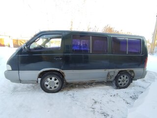 1999 SsangYong Istana I, зелёный, 350000 рублей, вид 5
