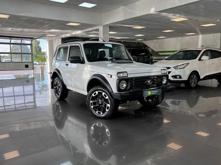 2026 Lada (ВАЗ) Niva Legend Sport I, белый, 1645000 рублей, вид 5