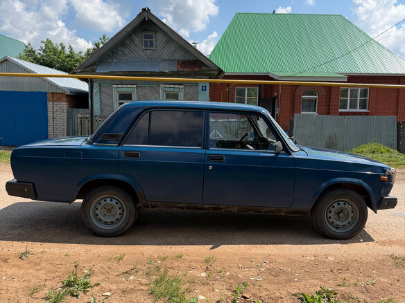 2009 Lada (ВАЗ) 2105, синий, 150000 рублей - вид 21