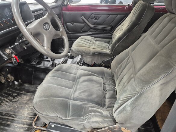 2004 Lada (ВАЗ) 2121 (4x4) I Рестайлинг, красный - вид 11