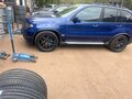 2005 BMW X5 4.8is I (E53) Рестайлинг, синий - вид 5