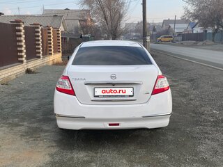 2013 Nissan Teana II (J32) Рестайлинг, белый, 1000000 рублей, вид 3