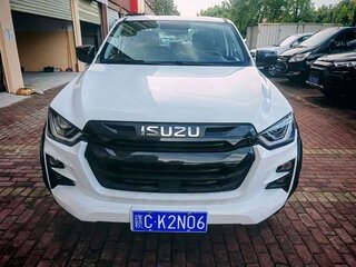2023 Isuzu D-Max III, белый, 3100000 рублей, вид 3