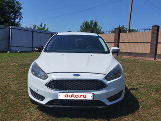 2017 Ford Focus III Рестайлинг, белый, 850000 рублей, вид 3