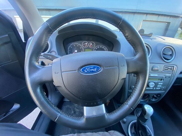 2007 Ford Fusion I Рестайлинг, чёрный, 320000 рублей - вид 13