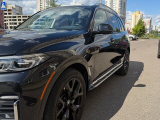 2022 BMW X7 40i I (G07), чёрный, 5640000 рублей, вид 1