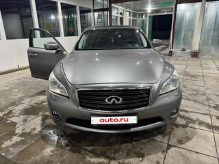 Infiniti M37 IV