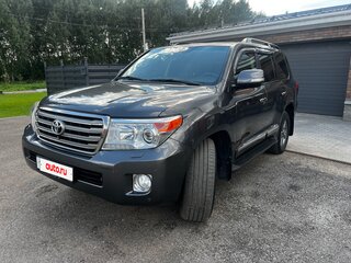 2013 Toyota Land Cruiser 200 Series Рестайлинг 1, серый, 3540000 рублей, вид 1