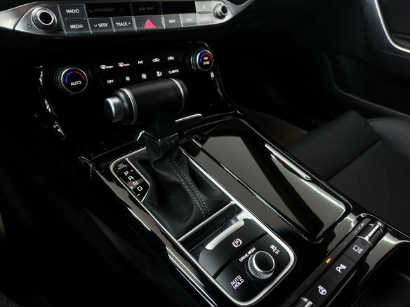 2019 Kia Stinger I, оранжевый, 3638000 рублей - вид 19