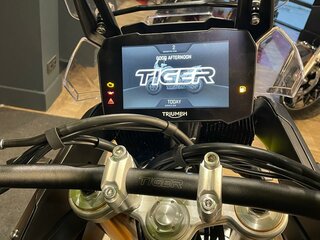 2024 Triumph Tiger 900, серый, 1850000 рублей, вид 4