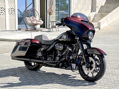 2022 Harley-Davidson Street Glide Special, красный, 2200000 рублей, вид 1
