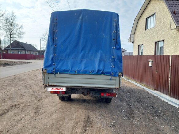 2004 ГАЗ ГАЗель (3302), белый, 525000 рублей - вид 5