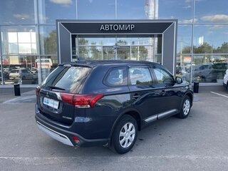 2018 Mitsubishi Outlander III Рестайлинг 3, синий, 1634500 рублей, вид 5