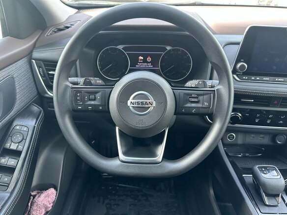 2021 Nissan Rogue III, чёрный, 2750000 рублей - вид 16