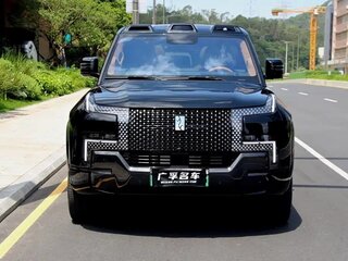 2026 BYD Yangwang U8 L 56 kWh, чёрный, 21480001 рублей, вид 2