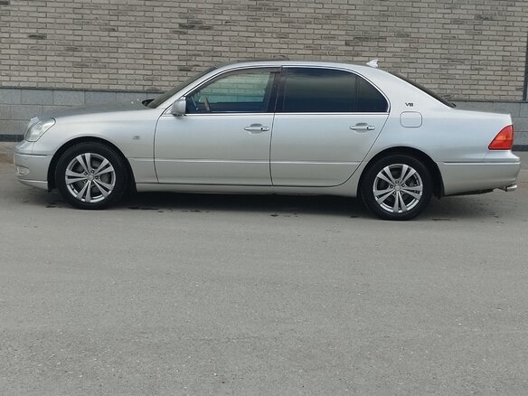 2001 Lexus LS 430 III, серебристый, 1000000 рублей - вид 12