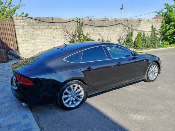 2012 Audi A7 I (4G), чёрный - вид 3