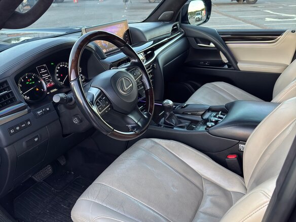 2015 Lexus LX 570 III Рестайлинг 2, синий, 6500000 рублей - вид 10