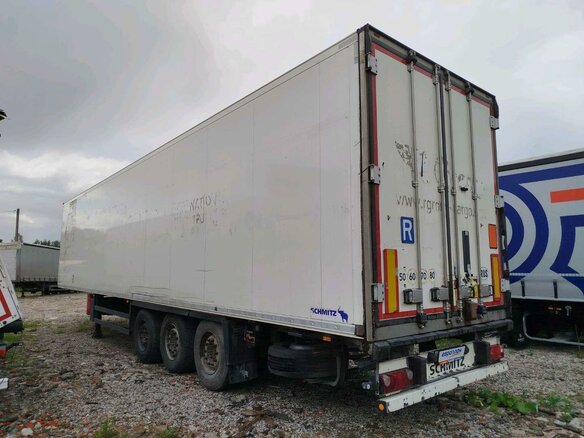 2017 Schmitz Cargobull SKO, белый, 3941450 рублей - вид 3
