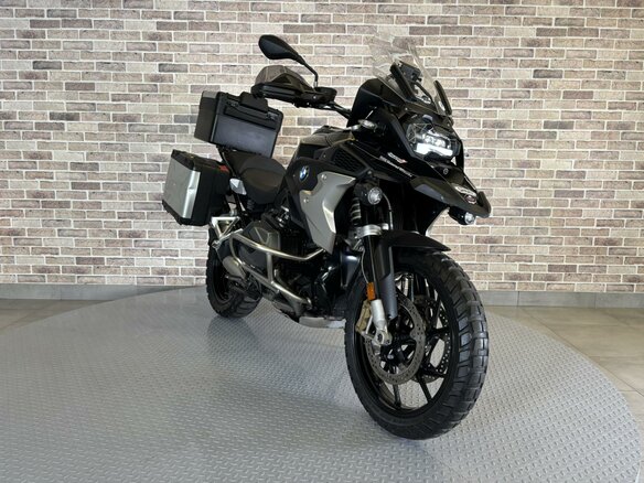 2020 BMW R 1250 GS, чёрный, 1467000 рублей - вид 2