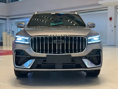 2026 Geely Monjaro (Xingyue L) I Рестайлинг 2 (China Market), серебристый, 3550000 рублей, вид 4