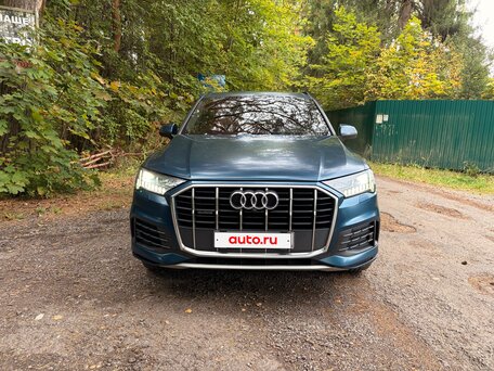 2021 Audi Q7 45 TDI II (4M) Рестайлинг, синий, 8000000 рублей, вид 2