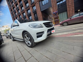 2015 Mercedes-Benz M-Класс 400 III (W166), белый, 2999000 рублей, вид 2