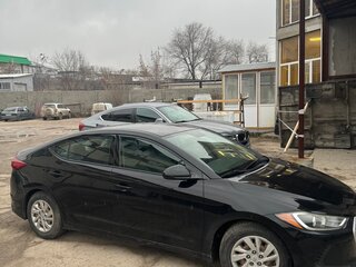 2018 Hyundai Elantra VI (AD), чёрный, 1200000 рублей, вид 2