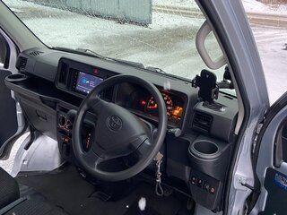 2018 Toyota Pixis Van I Рестайлинг, серебристый, 800000 рублей, вид 4