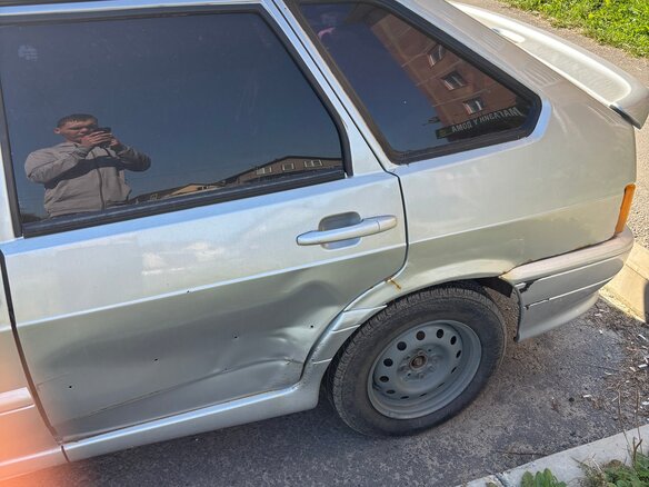 2004 Lada (ВАЗ) 2114, серебристый, 120000 рублей - вид 3