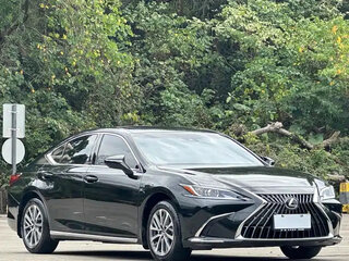 2022 Lexus ES 200 VII Рестайлинг, чёрный, 2580500 рублей, вид 3