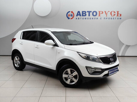 2015 Kia Sportage III Рестайлинг, белый, 1099000 рублей, вид 1