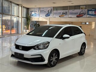 2022 Honda Fit IV, белый, 1215000 рублей, вид 1