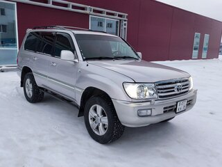 2004 Toyota Land Cruiser 100 Series Рестайлинг 1, серебристый, 2350000 рублей, вид 2