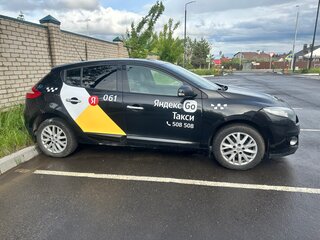 2012 Renault Megane III Рестайлинг, чёрный, 450000 рублей, вид 1