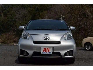 2013 Toyota iQ, серебристый, 700000 рублей, вид 3