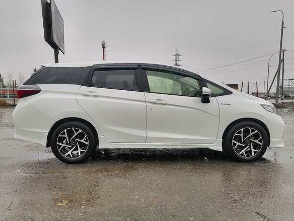 2019 Honda Shuttle II Рестайлинг, белый, 1349000 рублей - вид 2