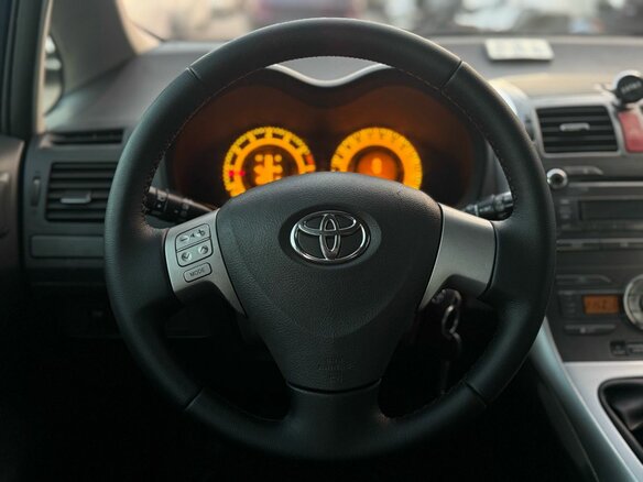 2007 Toyota Auris I, синий, 680000 рублей - вид 10